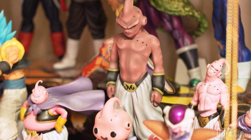 Record du Monde : Un fan japonais collectionne plus de 10 000 objets Dragon  Ball pour réaliser son rêve
