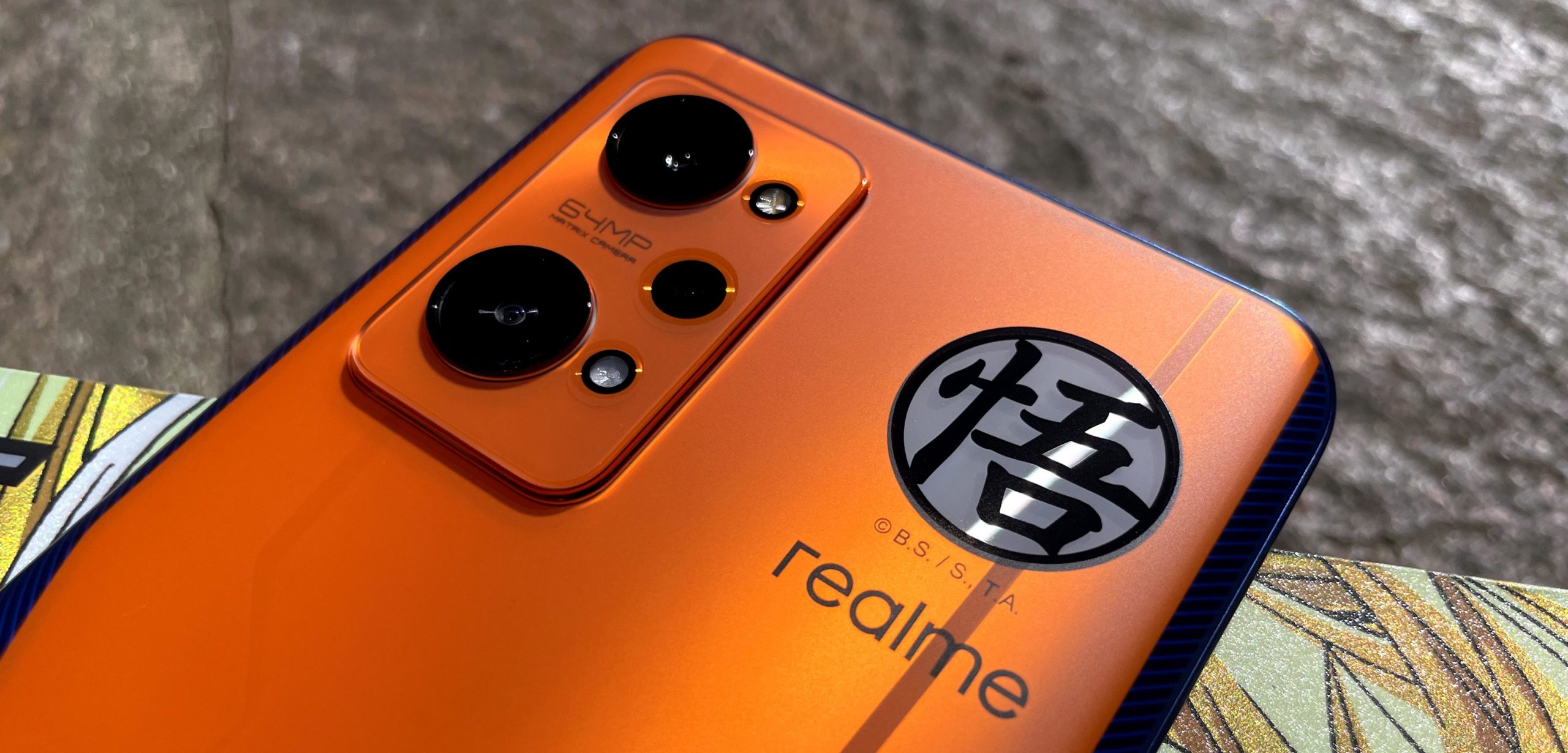 Unboxing du smartphone Dragon Ball Z officiel : Realme GT NEO 3T | Dragon  Ball Super France